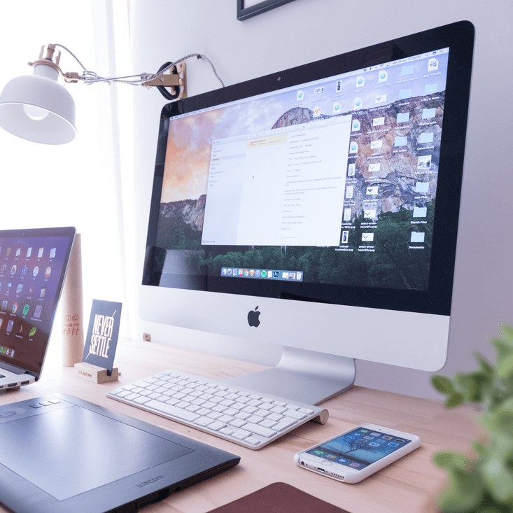 Umlaufregal Kontakt über PC oder Smartphone 